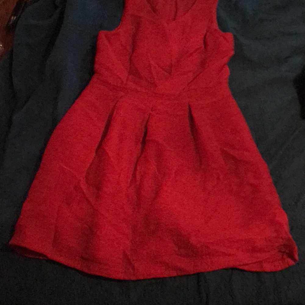 14 tall red dress with pockets